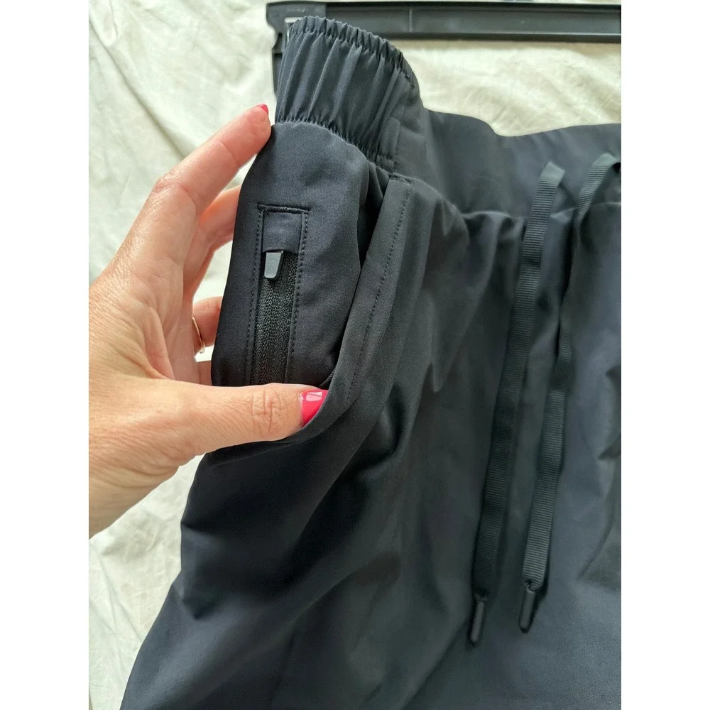 All in Motion Black Skort Athletic Skirt with Pockets and Built-in Shorts Size M